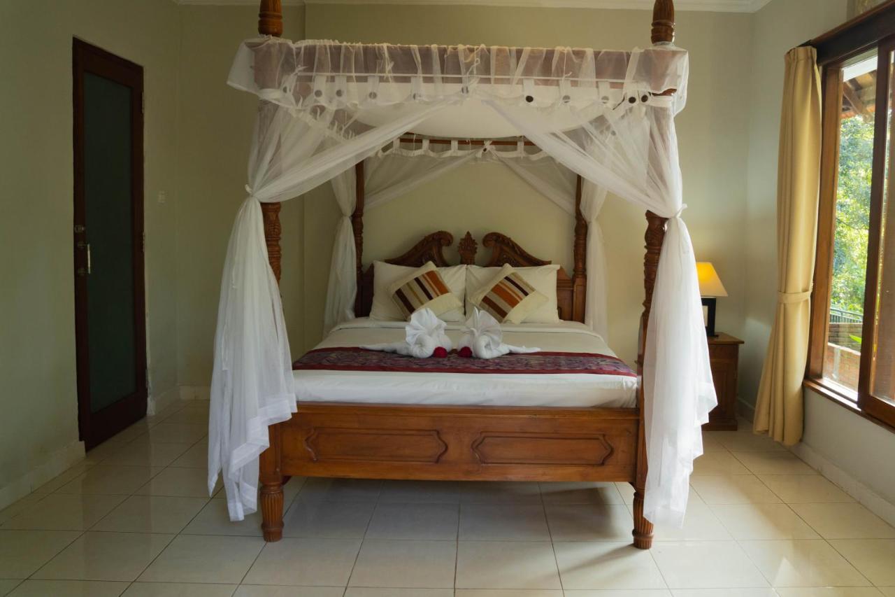 Munduk Sari Resort Екстериор снимка