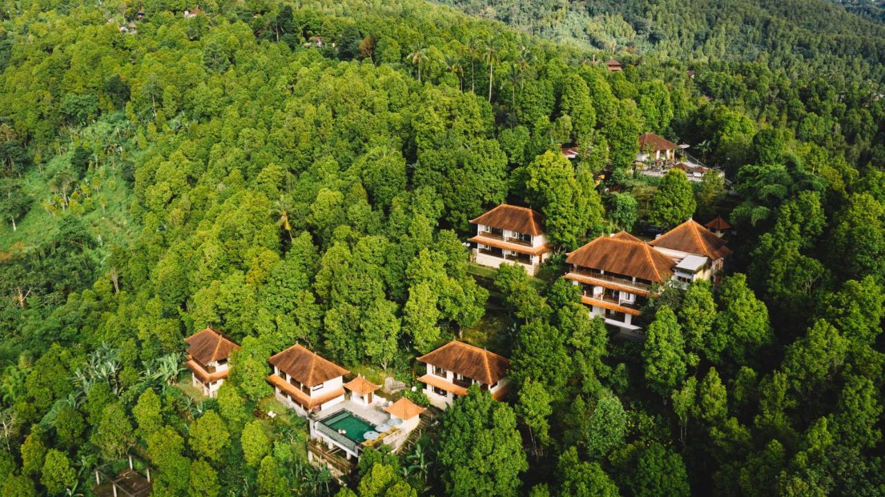 Munduk Sari Resort Екстериор снимка