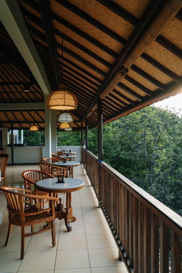 Munduk Sari Resort Екстериор снимка