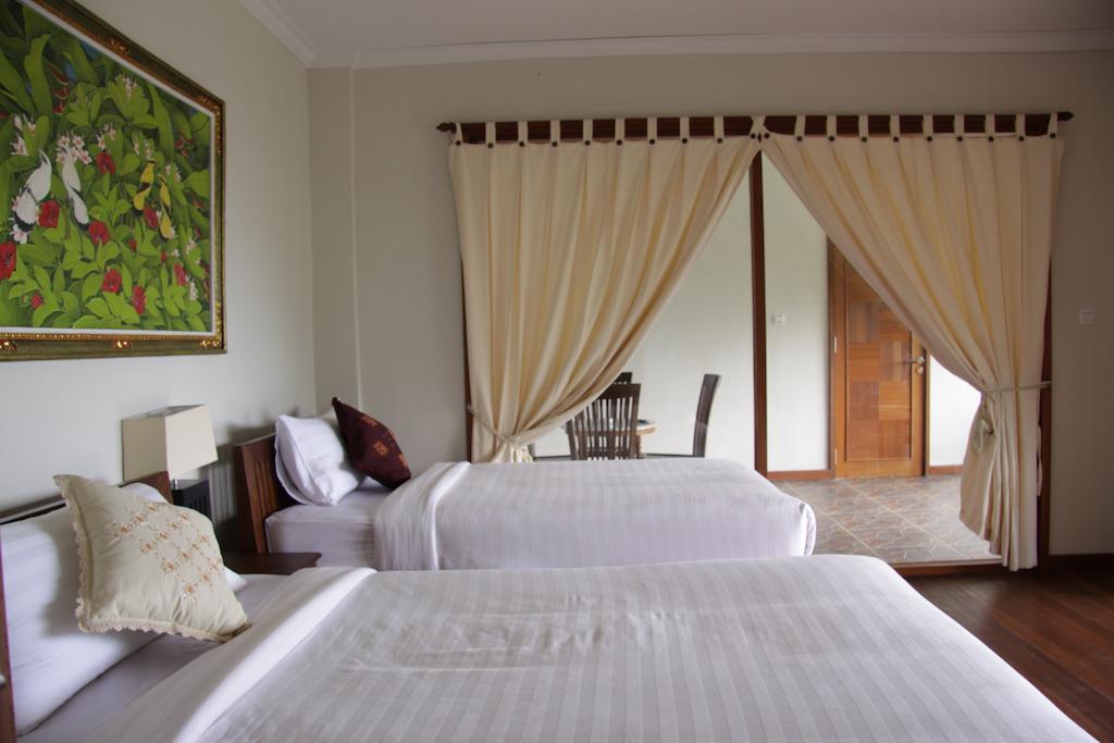 Munduk Sari Resort Стая снимка