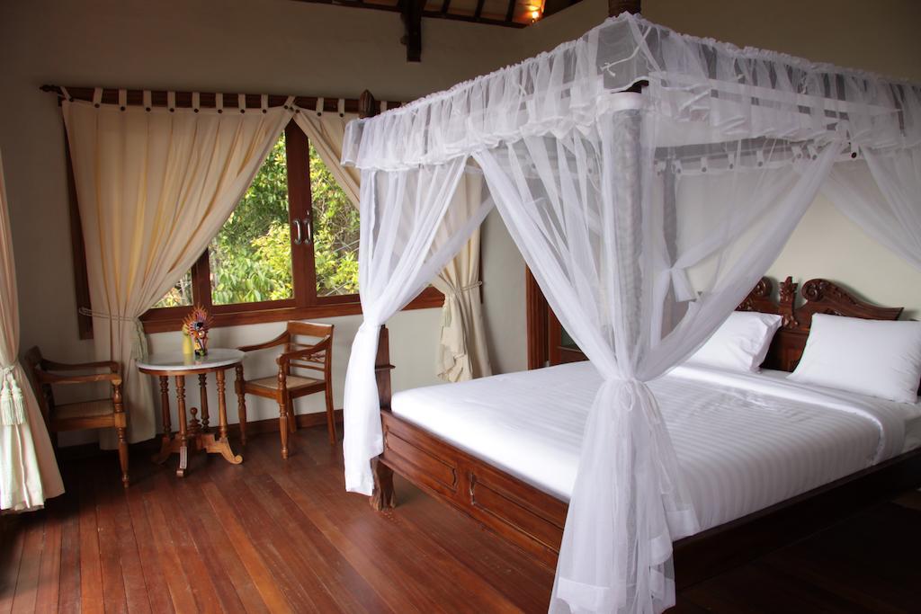 Munduk Sari Resort Стая снимка